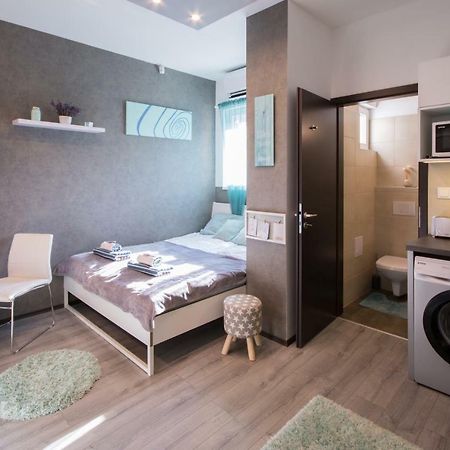 Petra'S Tranquil Nest In Downtown Budapest Budapeste Exterior foto