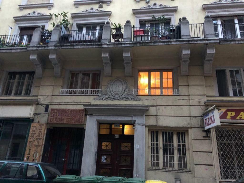 Petra'S Tranquil Nest In Downtown Budapest Budapeste Exterior foto